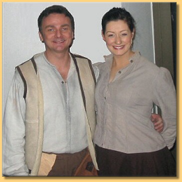 Knecht und Magd nach der Vorstellung - Musical - Drei Haselnüsse für Aschenbrödel